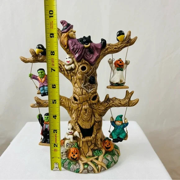 Lights up! Halloween Tree with Witches and Ghouls - Picture 13 of 14